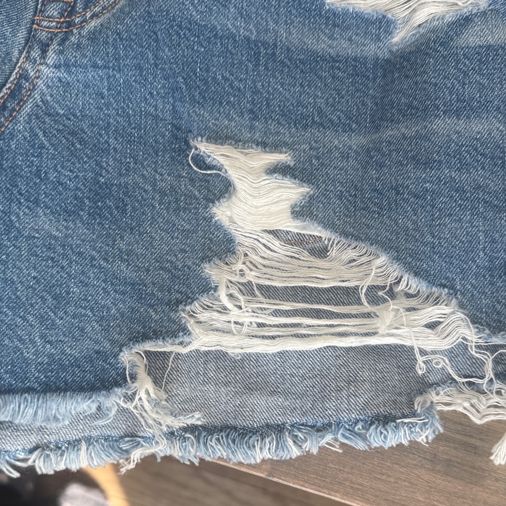 American Eagle nwt highest rise 90s boyfriend shorts 4 - Picture 3 of 10